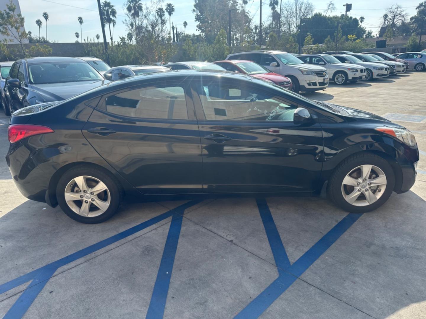 2013 Black /Black Hyundai Elantra (KMHDH4AE8DU) with an 4 Cylinder engine, Automatic transmission, located at 30 S. Berkeley Avenue, Pasadena, CA, 91107, (626) 248-7567, 34.145447, -118.109398 - Low Miles! - Photo#6